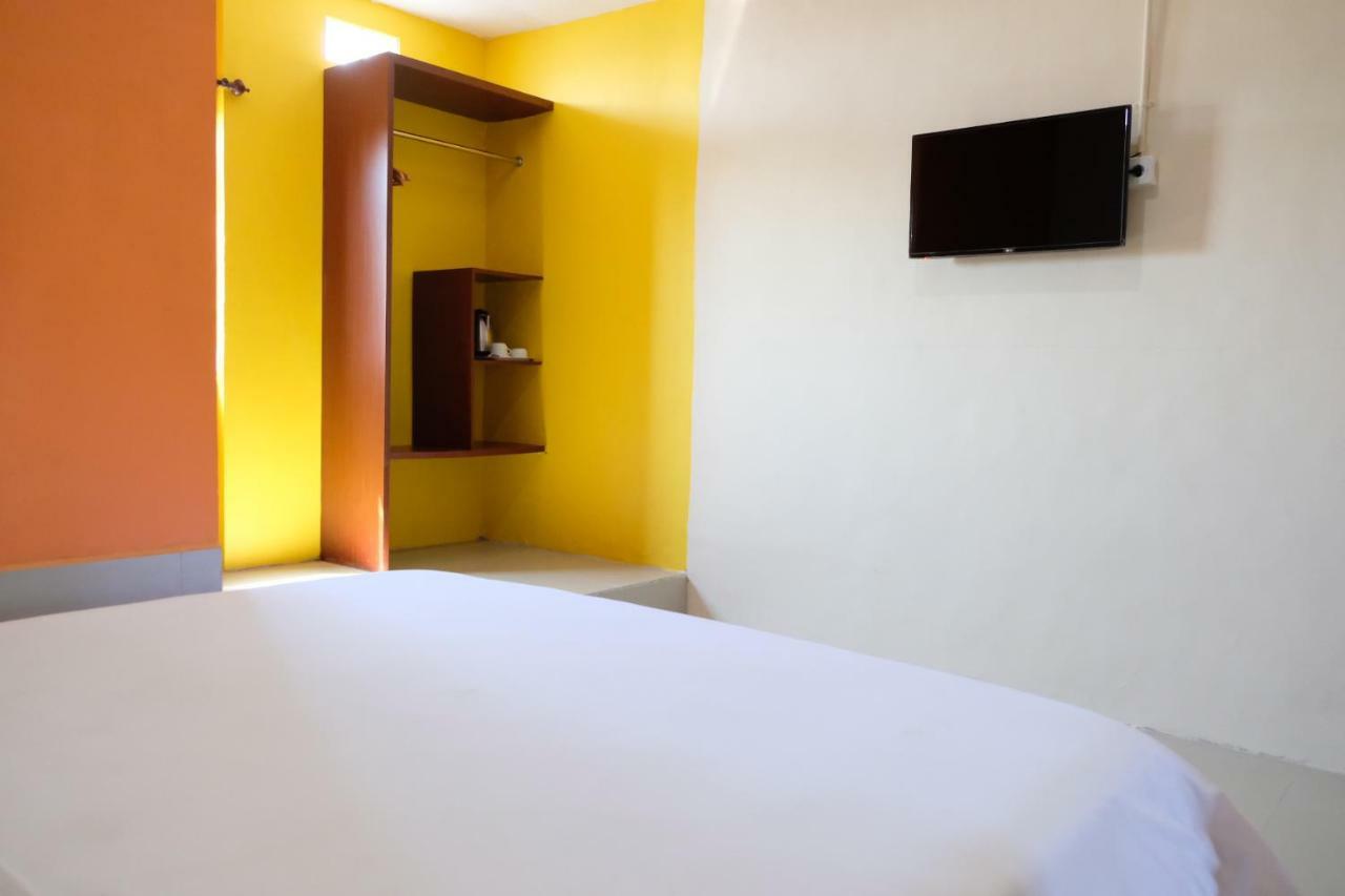 Hotel Ashofa Sedati Buitenkant foto